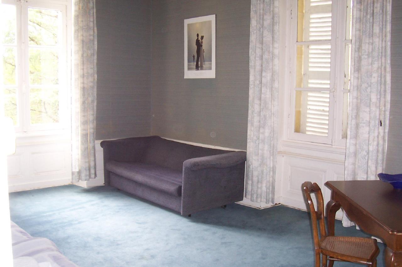 Bed and Breakfast Chateau Champigny à Maillet  Chambre photo